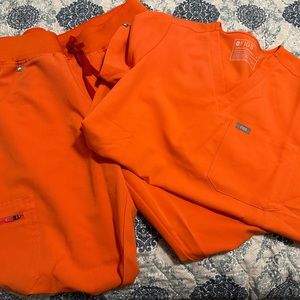 Figs sunset orange scrubs! Small Catarina top-medium Zamora joggers